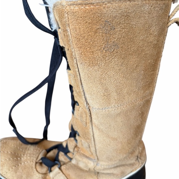Sorel Tivoli High Il boots in a tan/chestnut brown/faux fur-Women’s Size 6 - Picture 11 of 13
